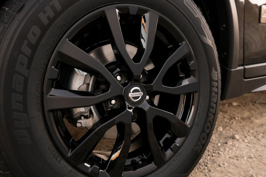 Колеса Nissan Rogue Rogue One Star Wars 2016 года  (фото 22 из 26)